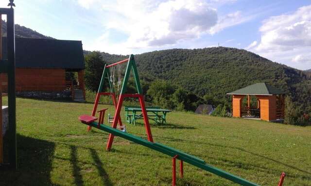 Загородные дома Country House Eco village Ćorić Мойковац-13