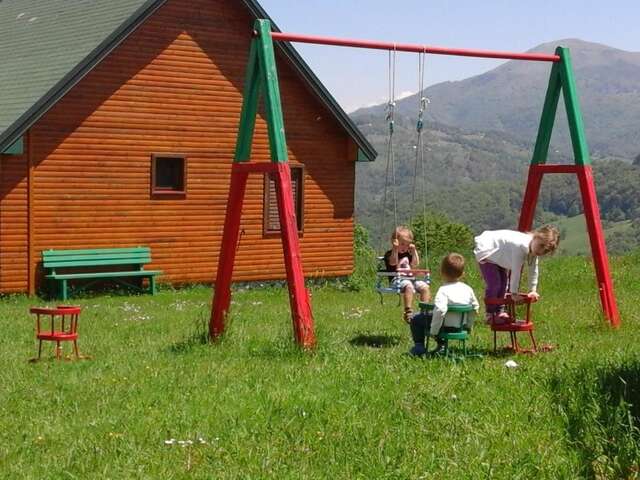 Загородные дома Country House Eco village Ćorić Мойковац-16