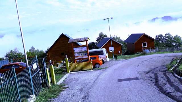 Загородные дома Country House Eco village Ćorić Мойковац-33